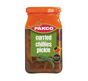 Packo Curried Chillies Pickle (325g)